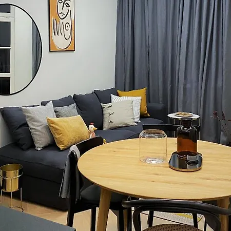 Ak Apartment *